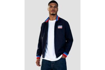 ESSENTIAL College-Jacke